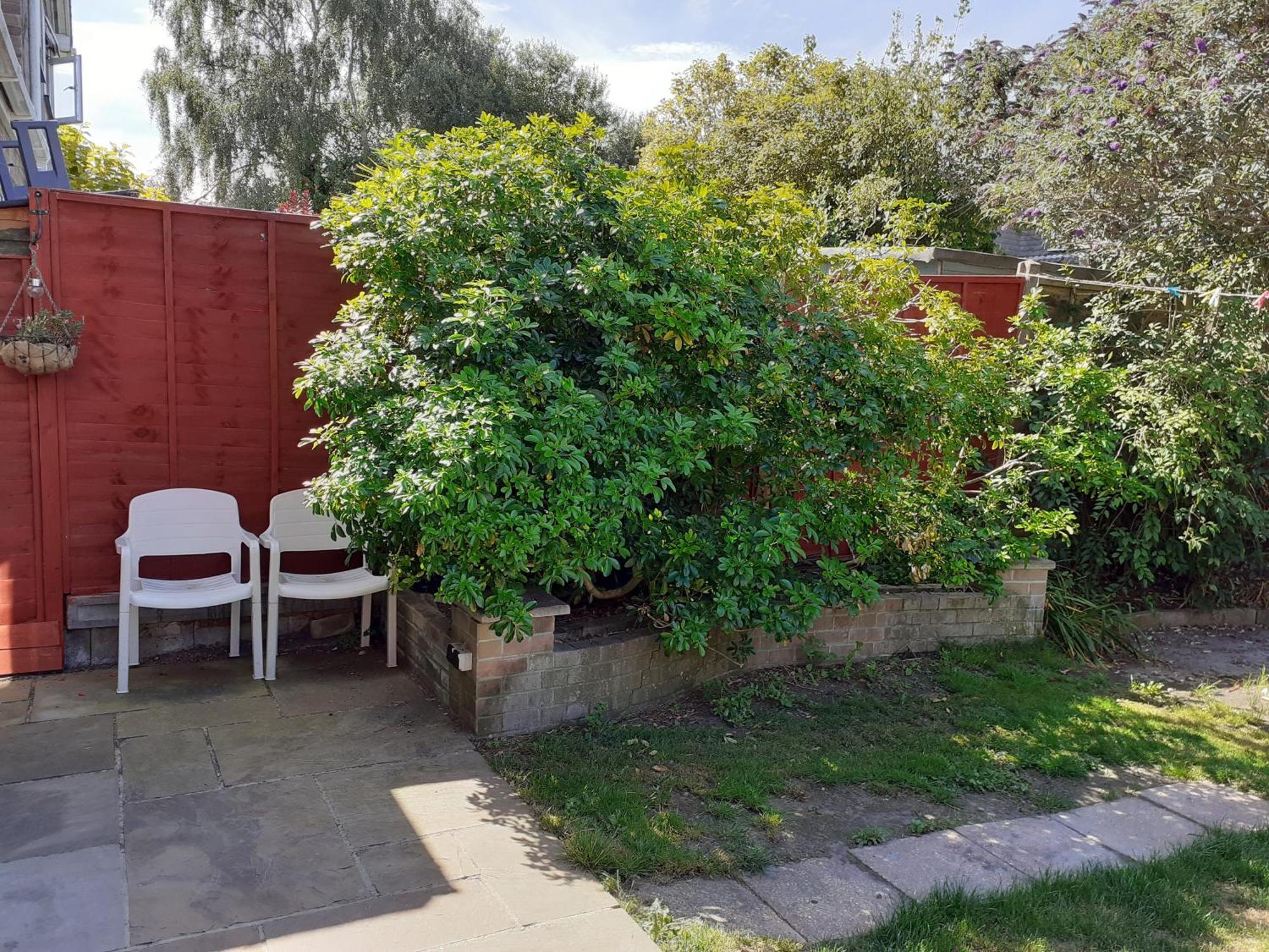 Home From Home Single Or Double Room Netflix Or Virgin Tv Wifi & Free Parking Poole Exterior photo