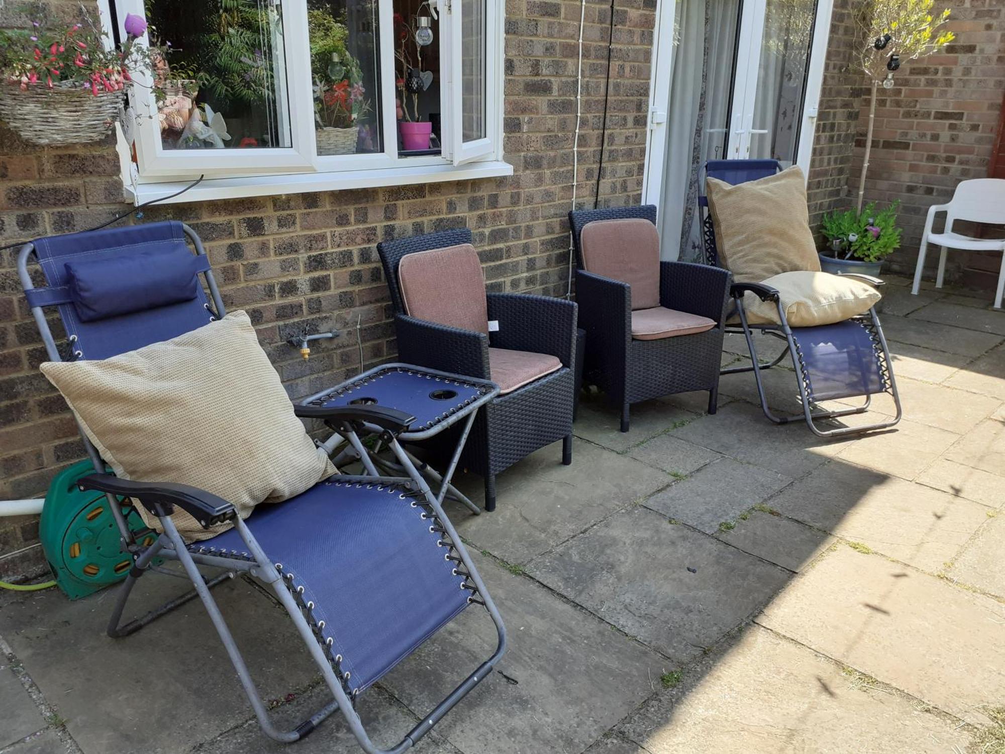 Home From Home Single Or Double Room Netflix Or Virgin Tv Wifi & Free Parking Poole Exterior photo